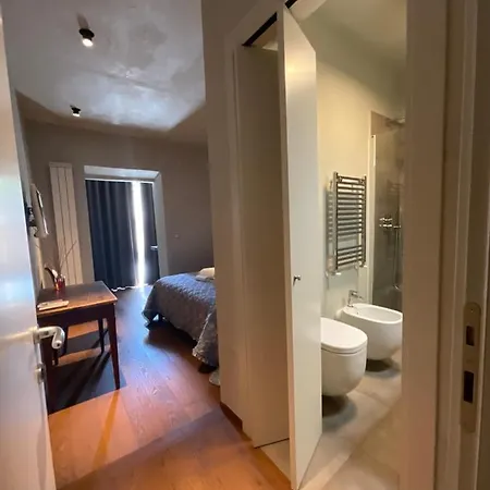 Locanda Del Canto Couette-café 3*